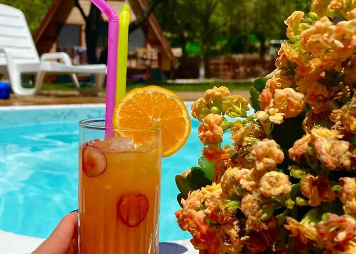 Badem Agaci Bugalowlari